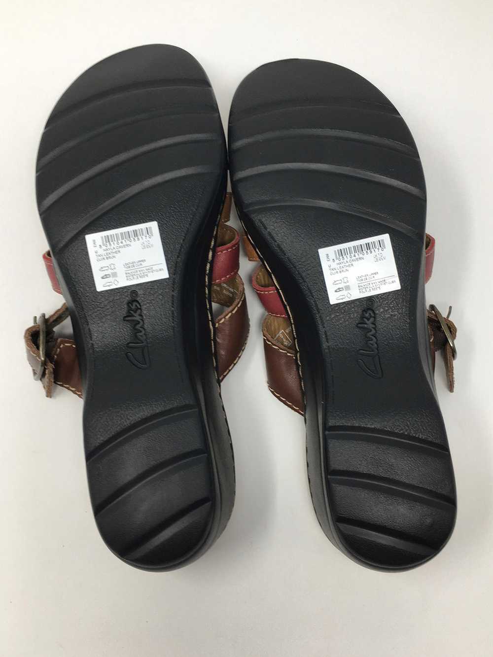 Clarks Size 9.5 Tan Multi Sandals NWOB - image 6