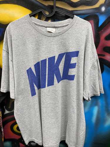 Vintage 2000s Nike shirt - image 1