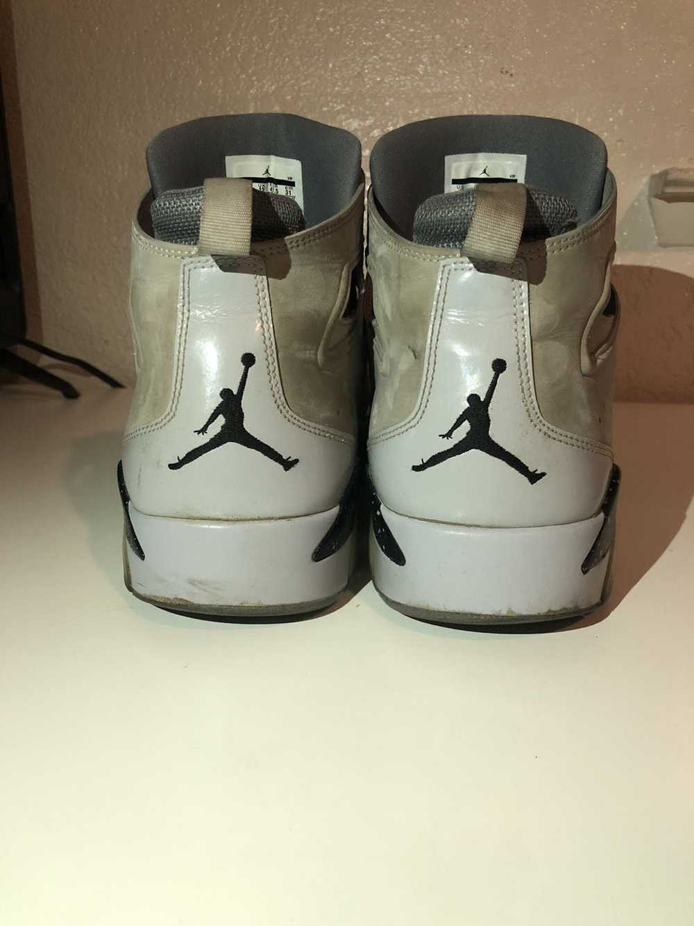 Jordan Brand Jordan Flight Club 91 Wolf Grey - image 2