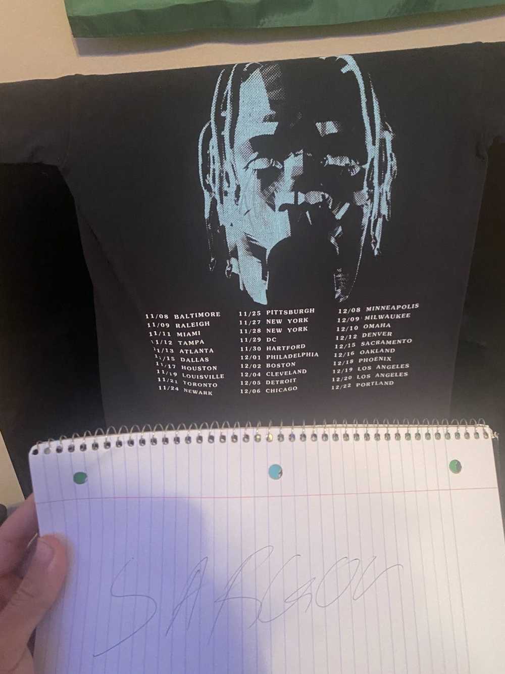 Travis Scott 🔥🔥2018 ASTROWORLD TEE SIGNED BY TR… - image 2