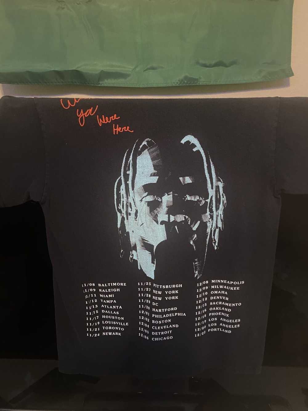 Travis Scott 🔥🔥2018 ASTROWORLD TEE SIGNED BY TR… - image 4