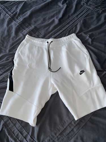 Nike Nike Tech Shorts