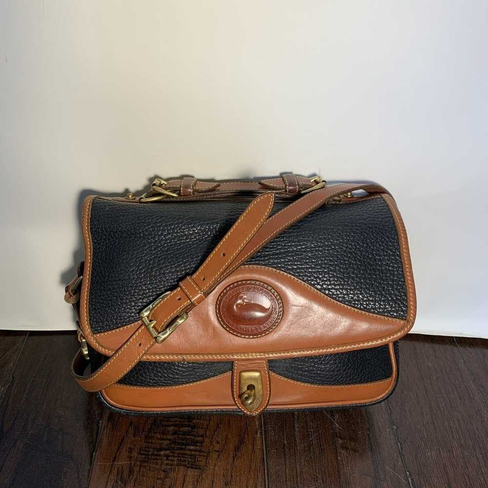 Vintage Vintage Dooney & Bourke C1-044146 Crossbo… - image 1