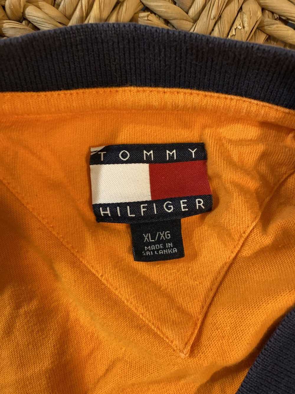 Tommy Hilfiger Vintage Y2K Tommy Hilfiger T-Shirt - image 4