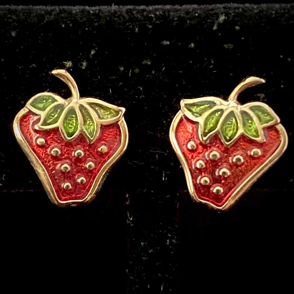 1979 Avon Glazed Strawberries Earrings - image 1