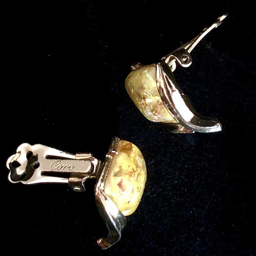 Late 50s/ Early 60s Coro Confetti Lucite Earrings - image 2
