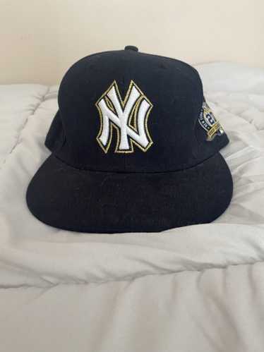 CAMISETA CHINA VIBES RED DRAGON NEW YORK YANKEES OFF WHITE New Era