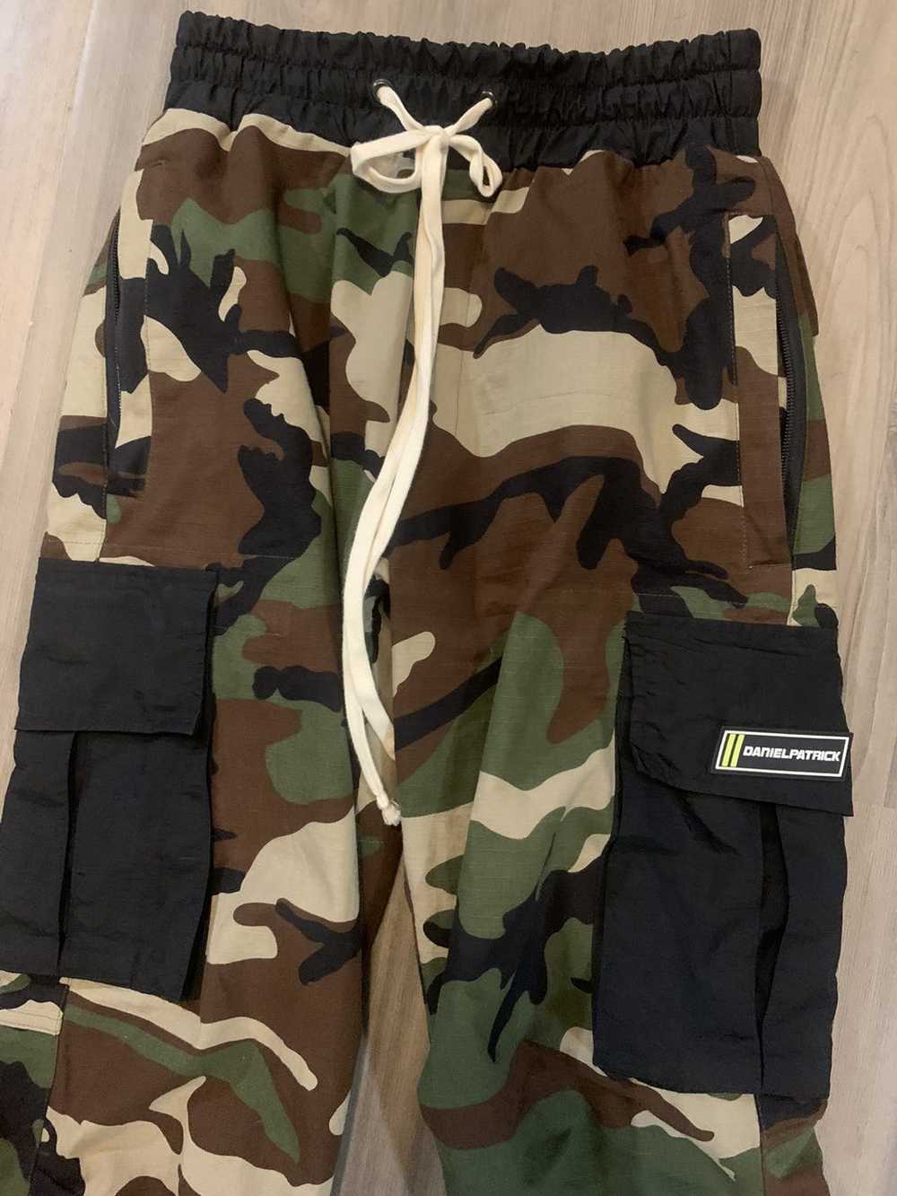 Daniel Patrick Daniel Patrick Camo Cargo Pants si… - image 2