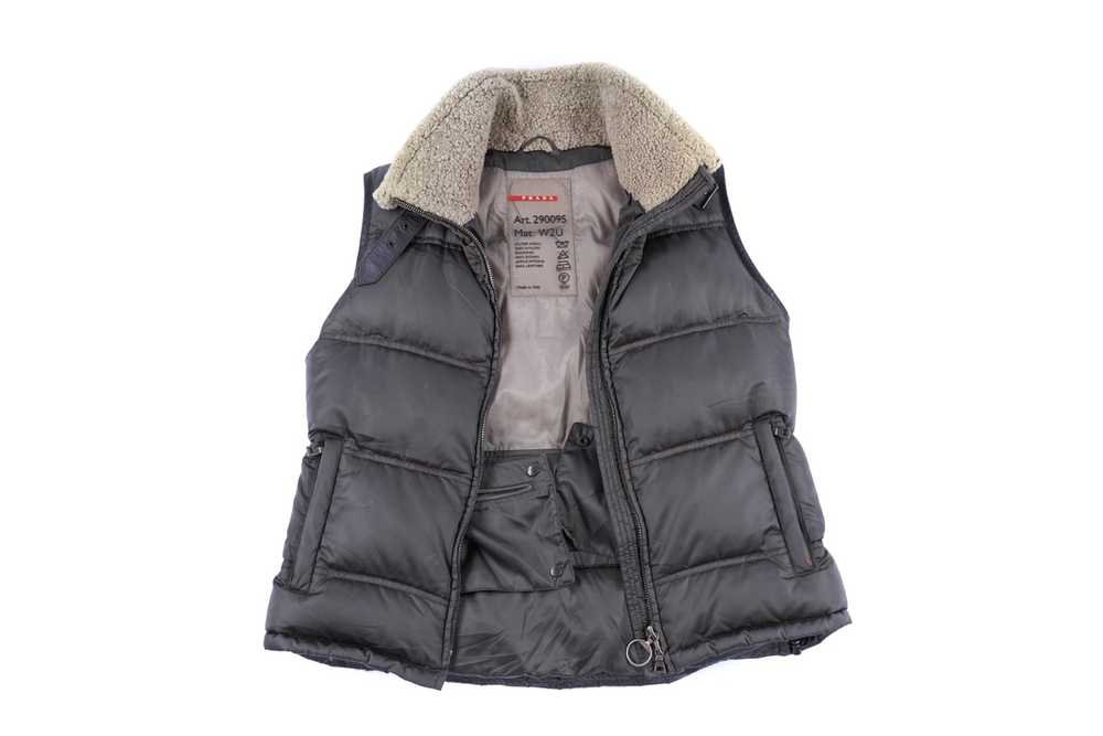Prada VTG PRADA DOWN Vest Nylon Size 44 Olive Gre… - image 3