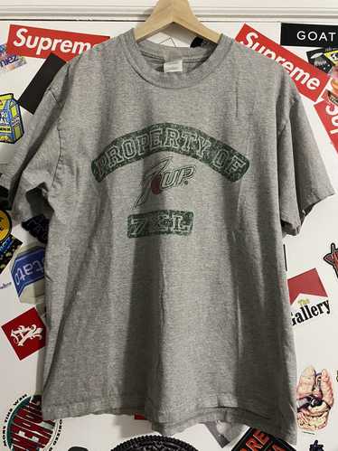 Vintage Vintage 90s seven up T-shirt 7up