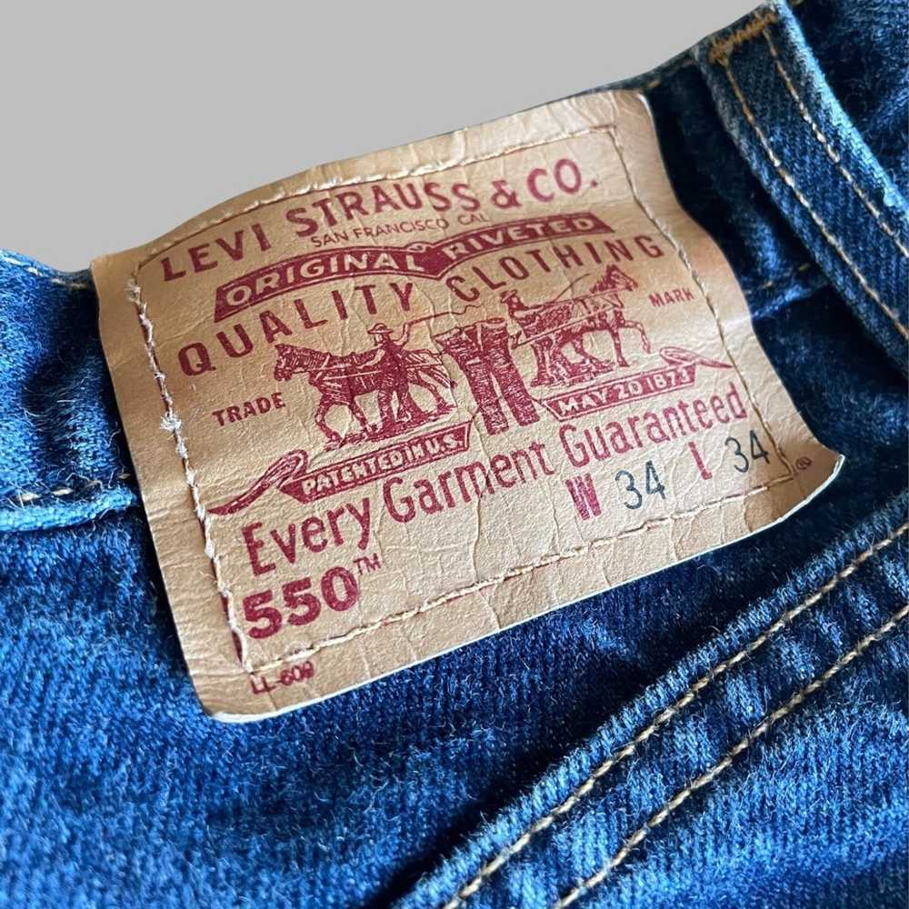 Vintage Vintage Made in USA Levis 550 - image 2