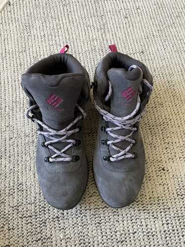 Columbia Woman Columbia hiking boots