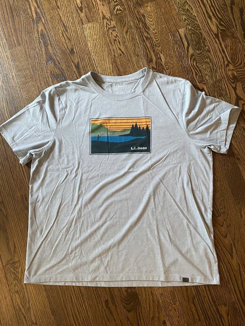 L.L. Bean Vintage L.L. Bean Nature T-Shirt XL - image 1