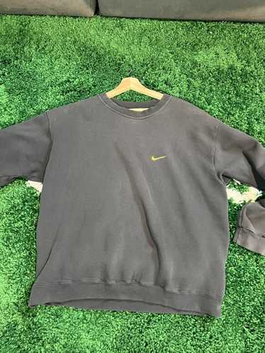 Nike Vintage Nike Crewneck Pullover Sweater rare n