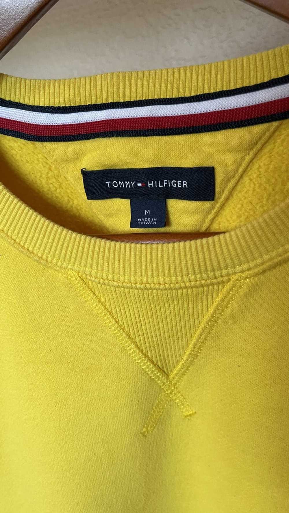 Streetwear × Tommy Hilfiger × Vintage 2000s era T… - image 4