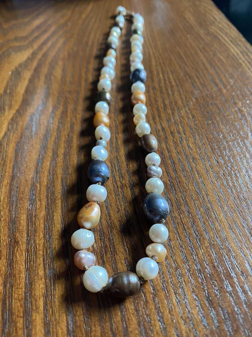 Custom Distorted Color Pearl Necklace - image 3