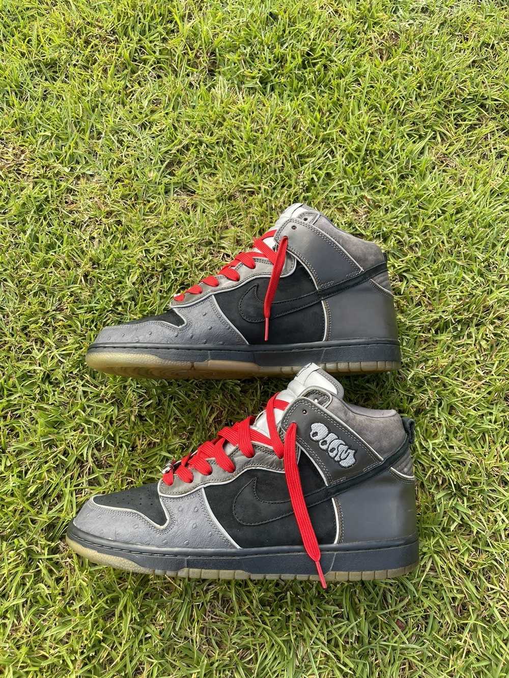 Mf Doom × Nike 2007 Dunk High SB Premium MF Doom - image 1