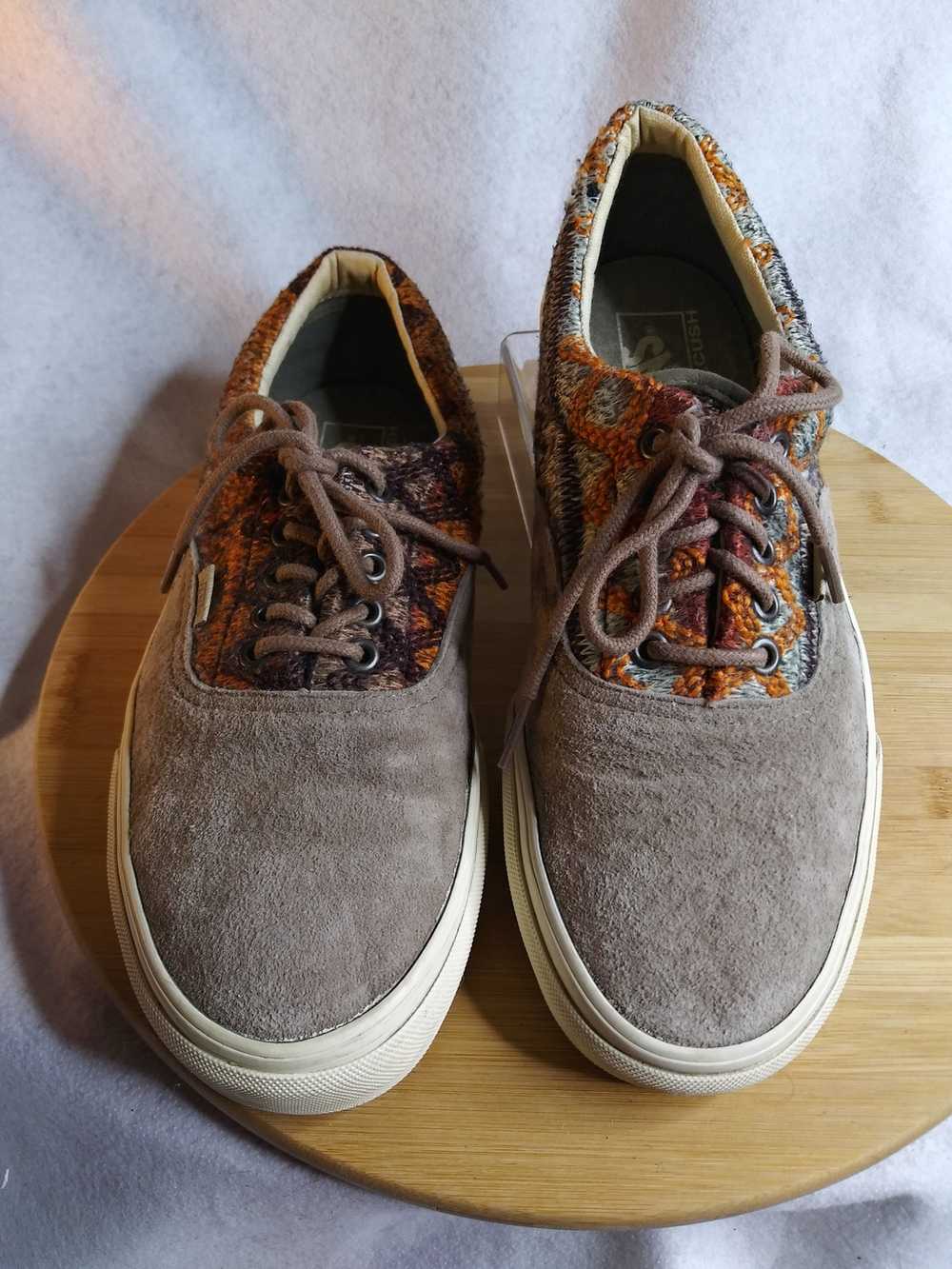 Vans Vans Men 9 Athletic Aztec Canvas Gray Suede … - image 2