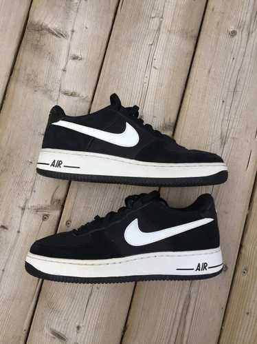 Nike × Vintage Vintage Nike Air Force 1 Size 7 Bl… - image 1