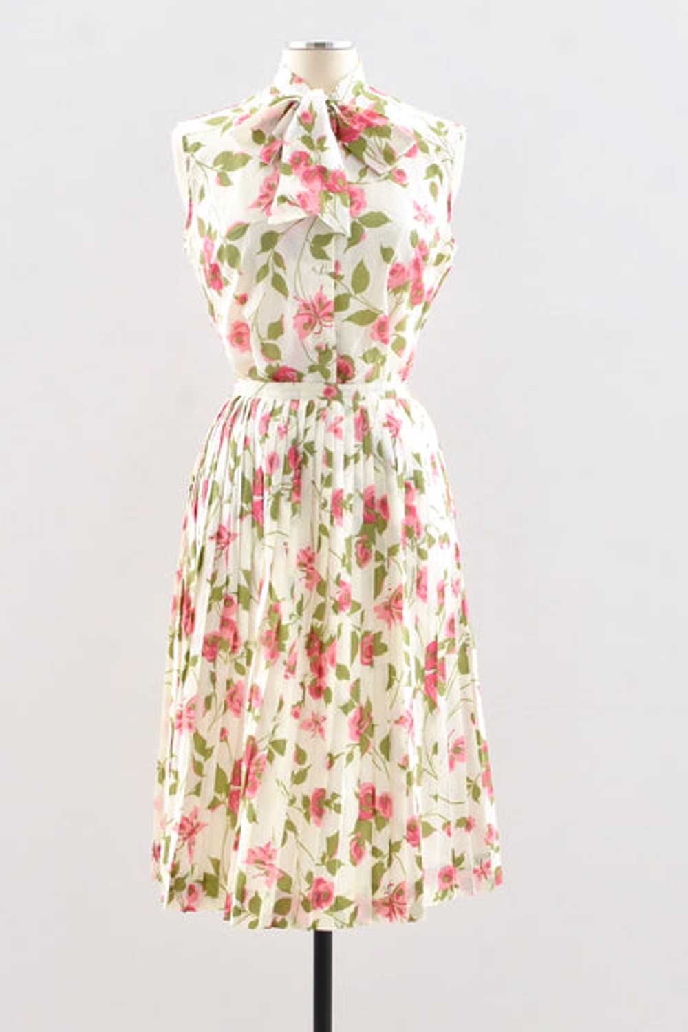 Novelty Rose Print Skirt / S M - image 4