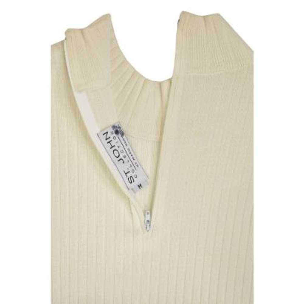 St John Ribbed Short Sleeve Novelty Knit Top in O… - image 4