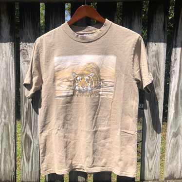 Vintage Vintage 1998 Tiger in Water Photo Tee Shi… - image 1