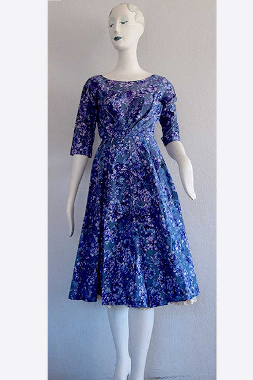 1950s Hardy Amies Grape Print Dress - image 1