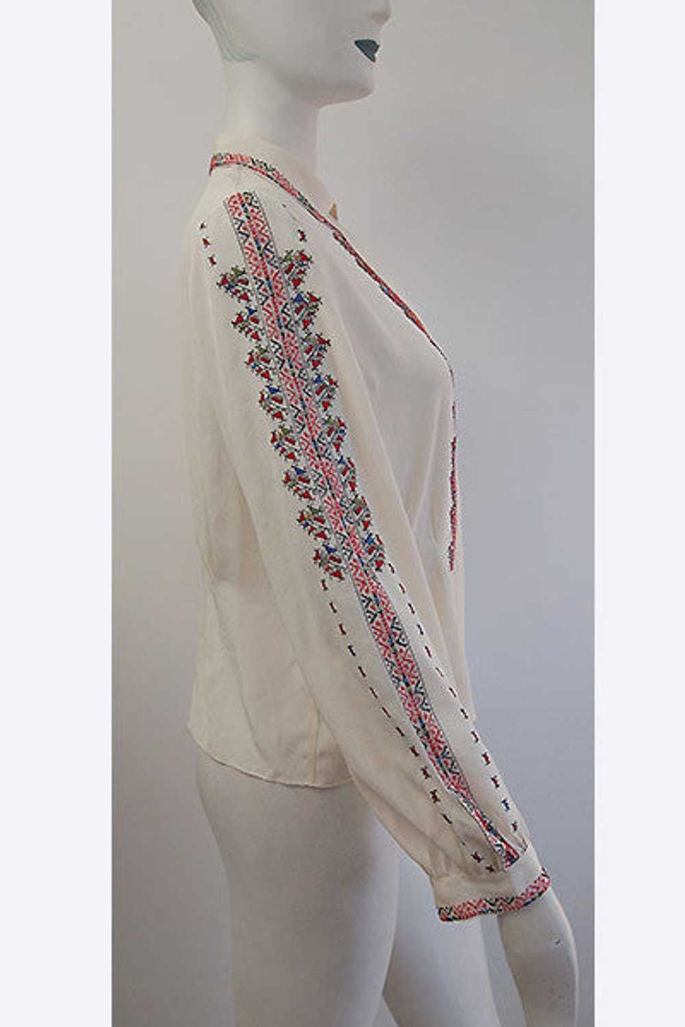 1950s Romanian Embroidered Peasant Blouse - image 4