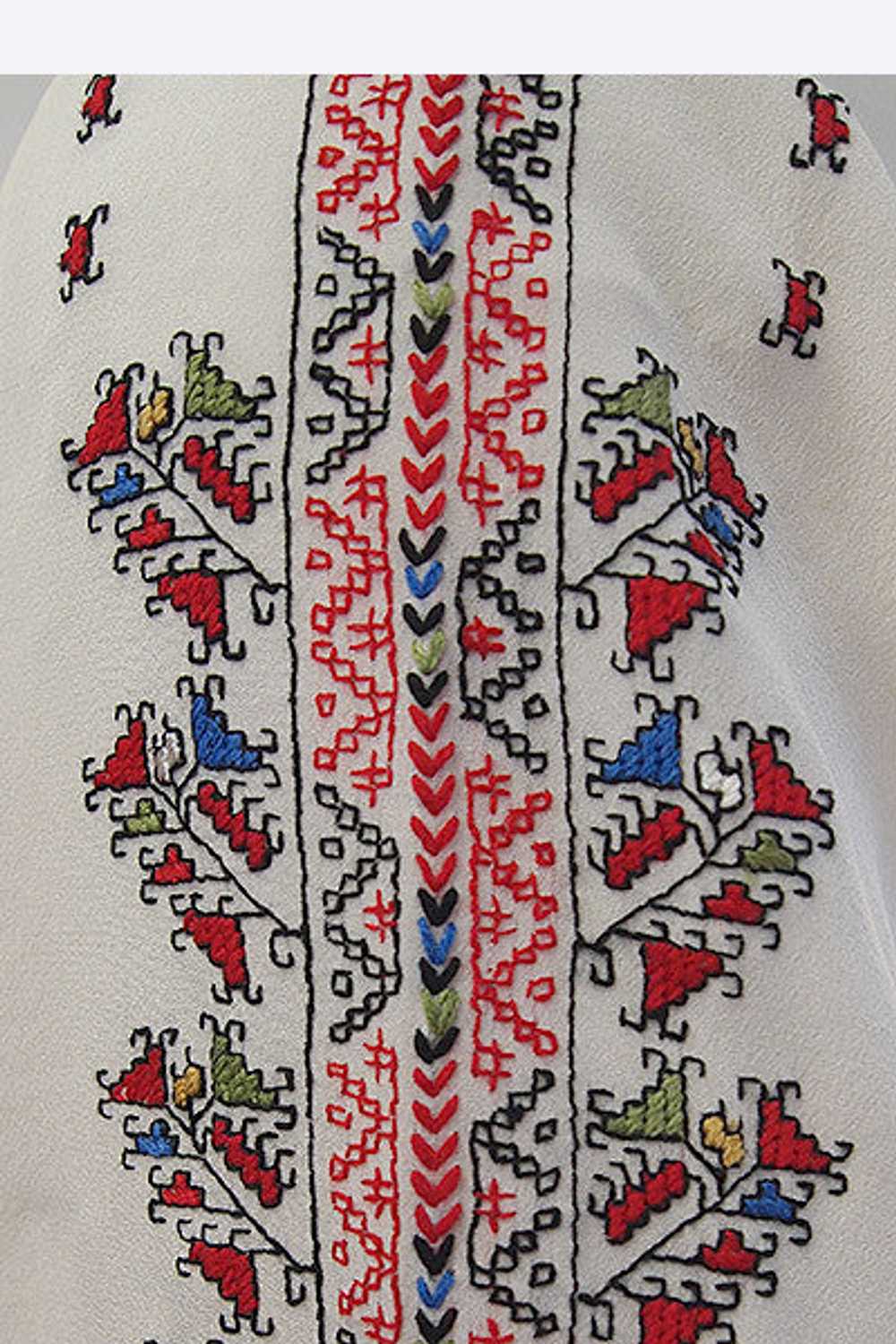 1950s Romanian Embroidered Peasant Blouse - image 6
