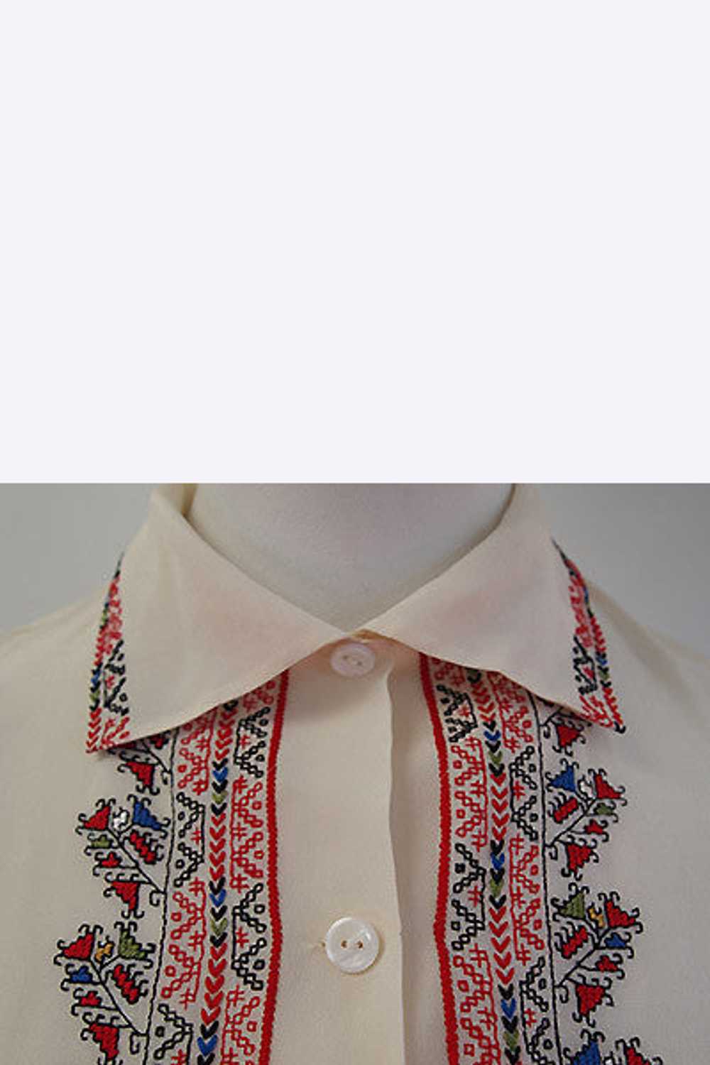 1950s Romanian Embroidered Peasant Blouse - image 7