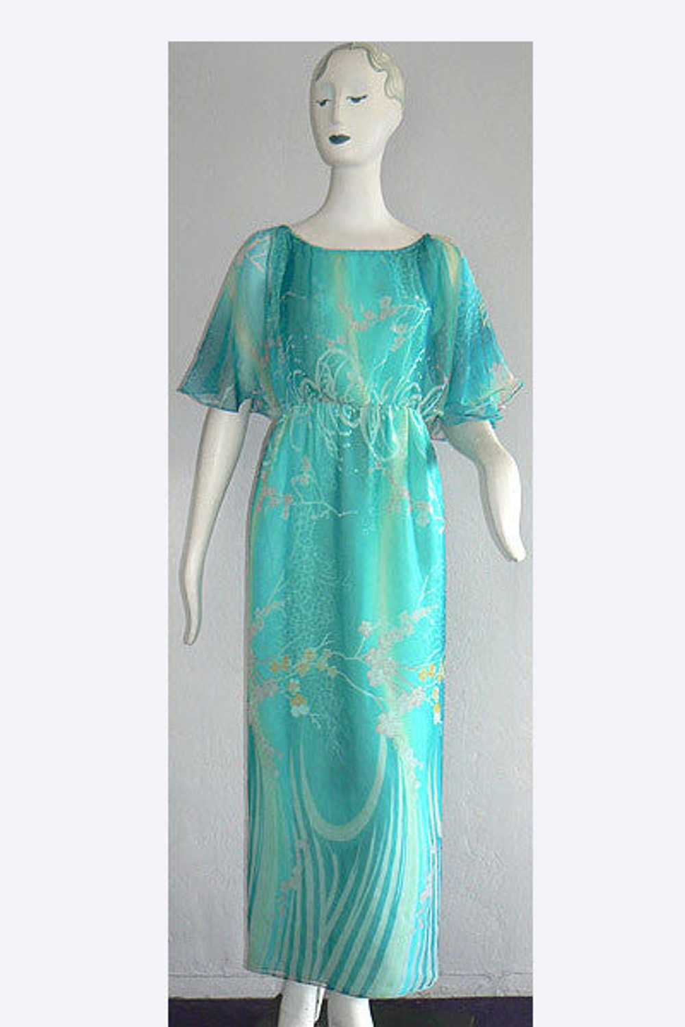 1970s Tina Leser Cherry Blossom Print Dress - image 1