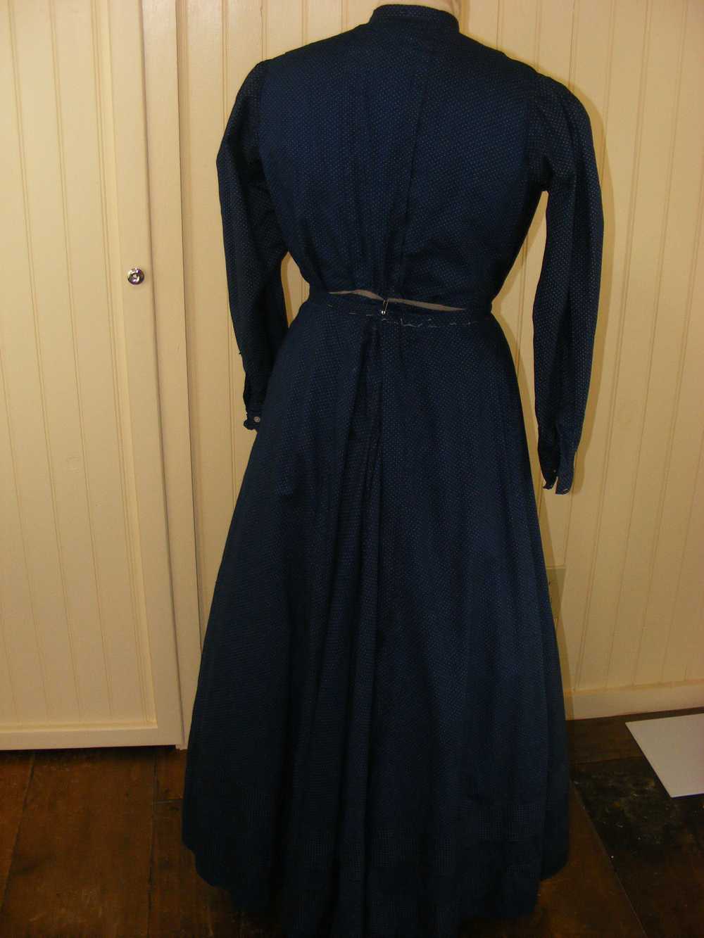 Victorian 1890s 2pc Dress Indigo Cotton Polka Dots - image 3
