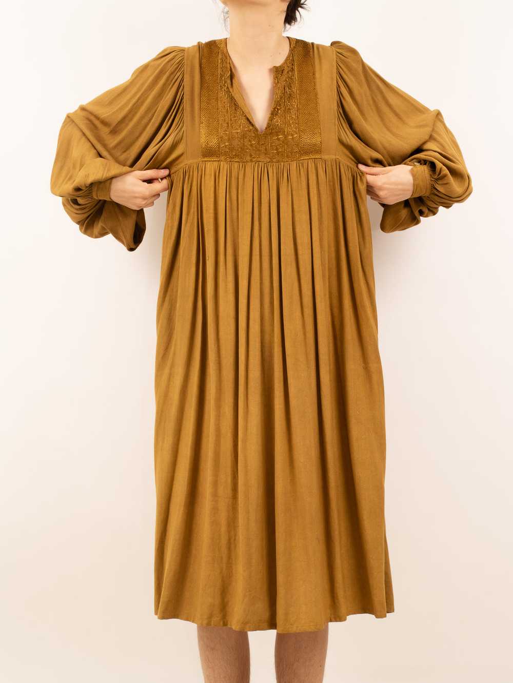 1970's golden caftan dress - image 3