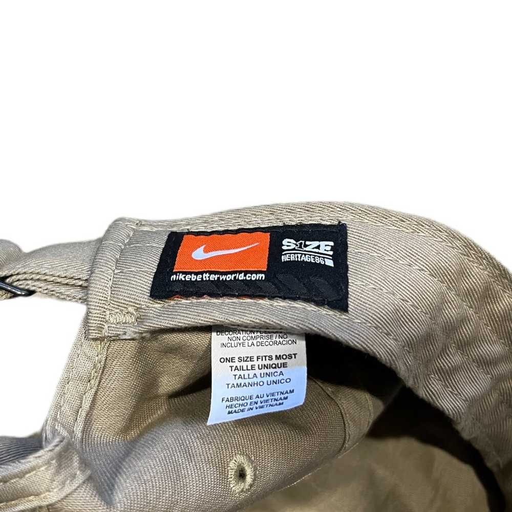 Nike nike khaki swoosh hat - image 3