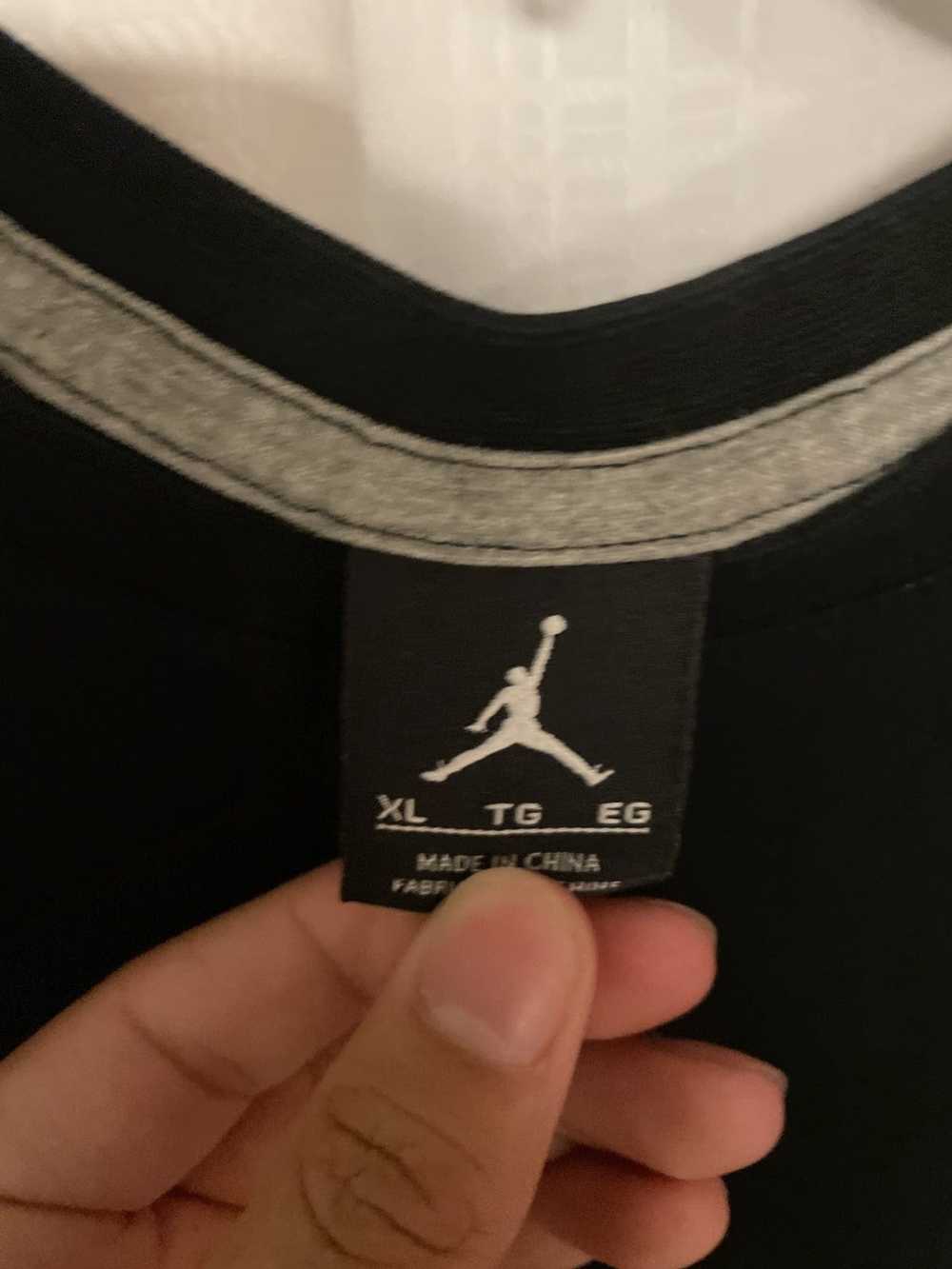 Jordan Brand Vintage Jordan Shirt Big Logo Embroi… - image 3