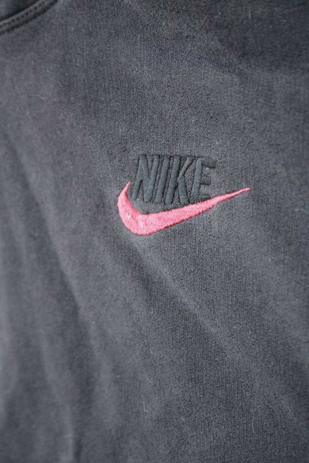 Nike × Vintage Vintage 2000’s Nike Footlocker Hoo… - image 3