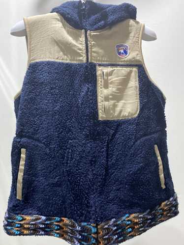 Other titicaca vest