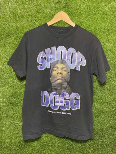 Rap Tees × Vintage Snoop Dogg Puff Puff Pass Tour 