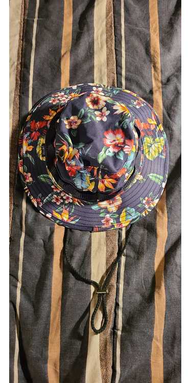 Empyre Empyre Floral Bucket Hat