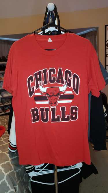 Vintage NBA (Pro Player) - Black Chicago Bulls Single Stitch T-Shirt 1990s Large