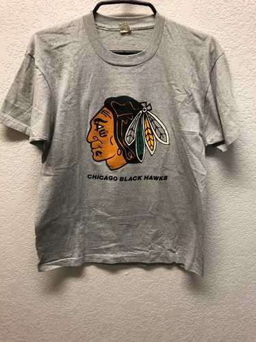 Retro NHL CHICAGO BLACKHAWKS  Scary Skull Logo Men's Large T-shirt