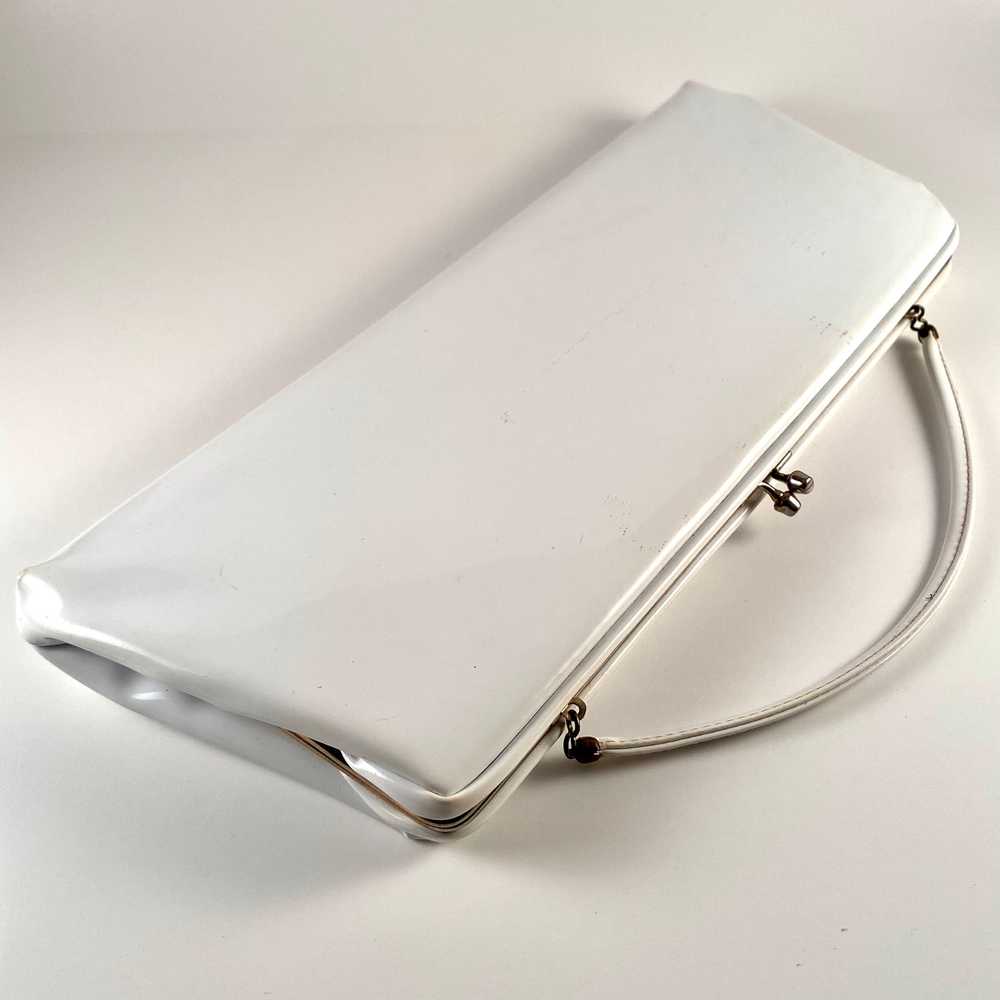 1960s HL White Patent Leather Clutch With Optiona… - image 3