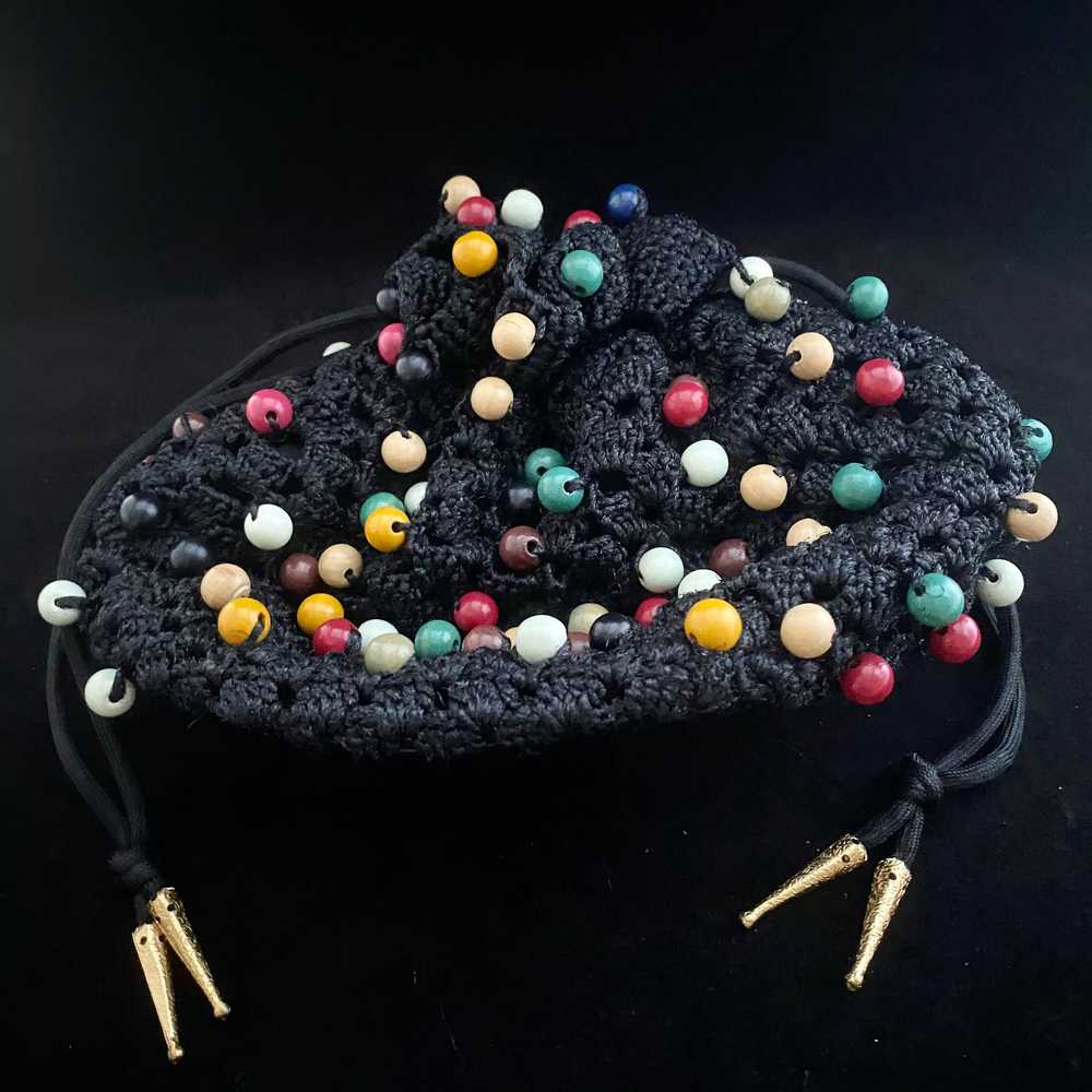 1960s Crocheted, Beaded Drawstring Bag - image 2