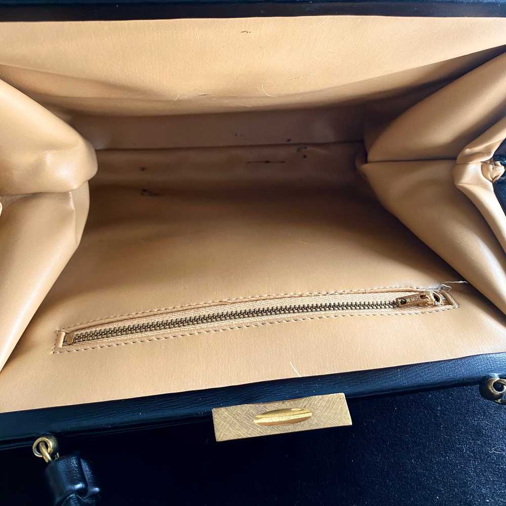 Late 50s/ Early 60s Black Cameo Handbag - image 6