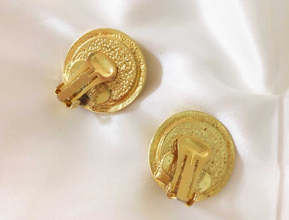 Vintage Gianni Versace Gold Tone Medusa Clip On Earri… - Gem