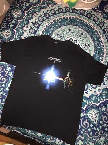 Pink Floyd Vintage 2007 pink Floyd ‘Dark Side of … - image 1