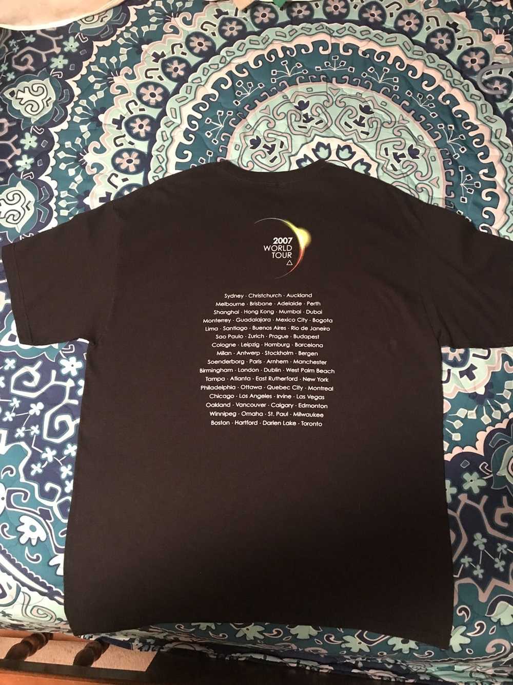 Pink Floyd Vintage 2007 pink Floyd ‘Dark Side of … - image 3