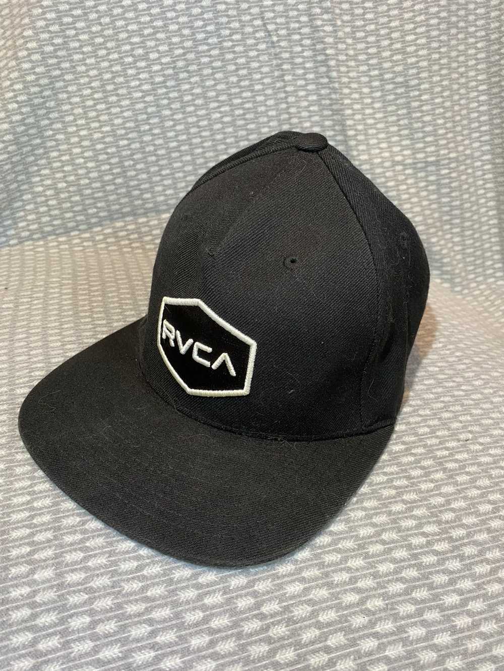 Rvca RVCA Mid-fit SnapBack Hat - image 1