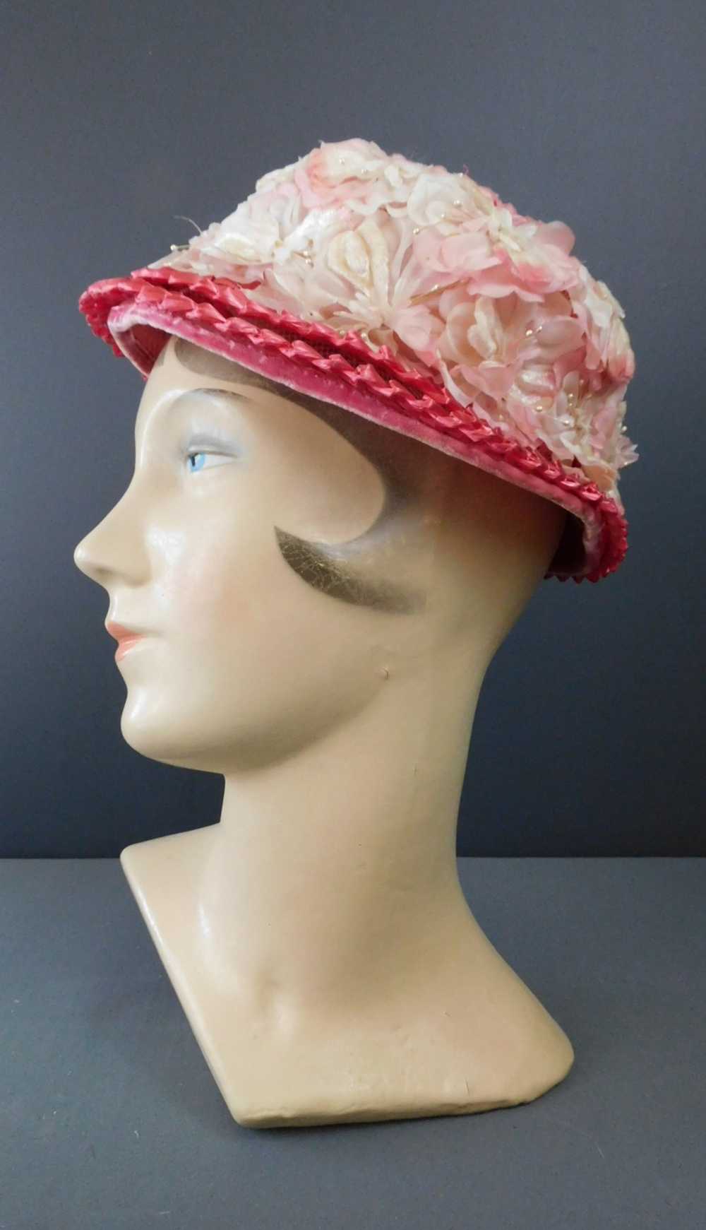 Vintage Pink Flowers and Straw Hat, 1960s, 21 inc… - image 1