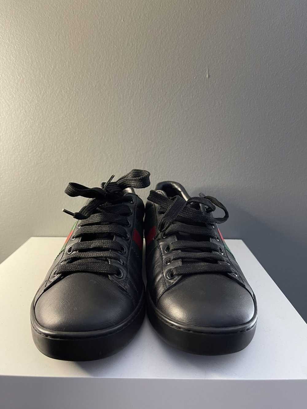 Gucci Gucci Low Top Sneaker - image 2